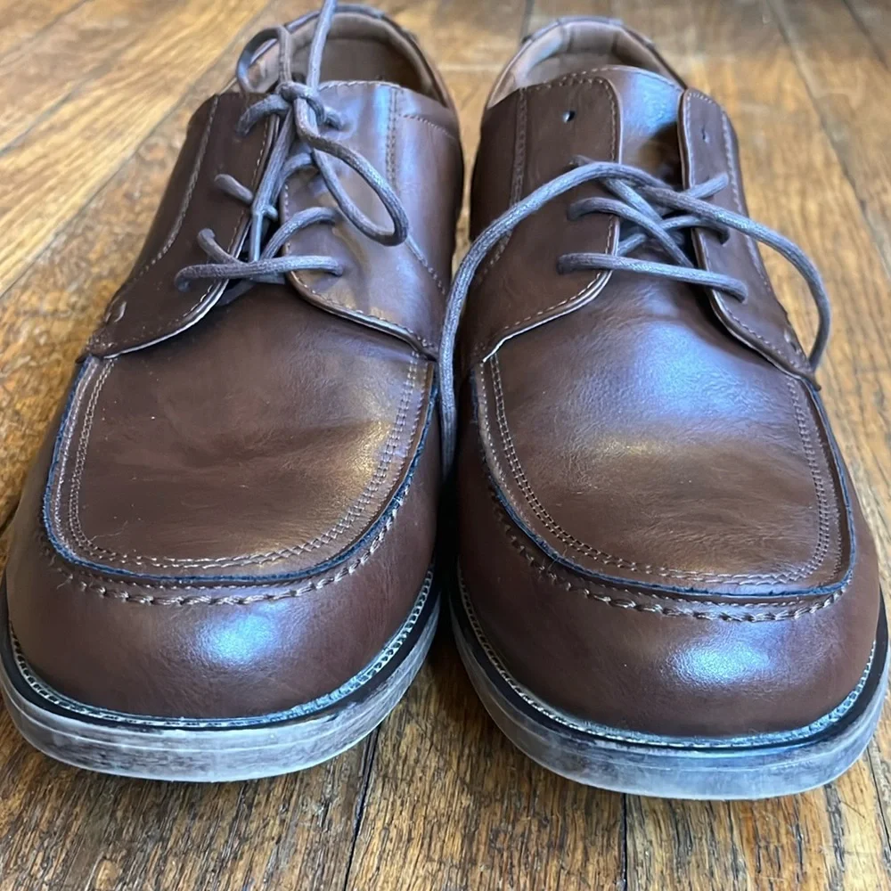 St. John’s Bay dress shoes brown oxford faux leather 12 preppy normcore office